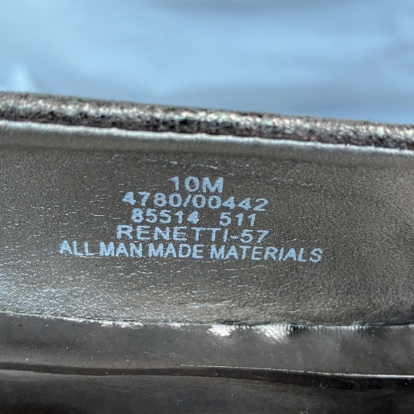 EUC Sz 10M 3” Pierre Dumas pewter heels - Picture 7 of 7